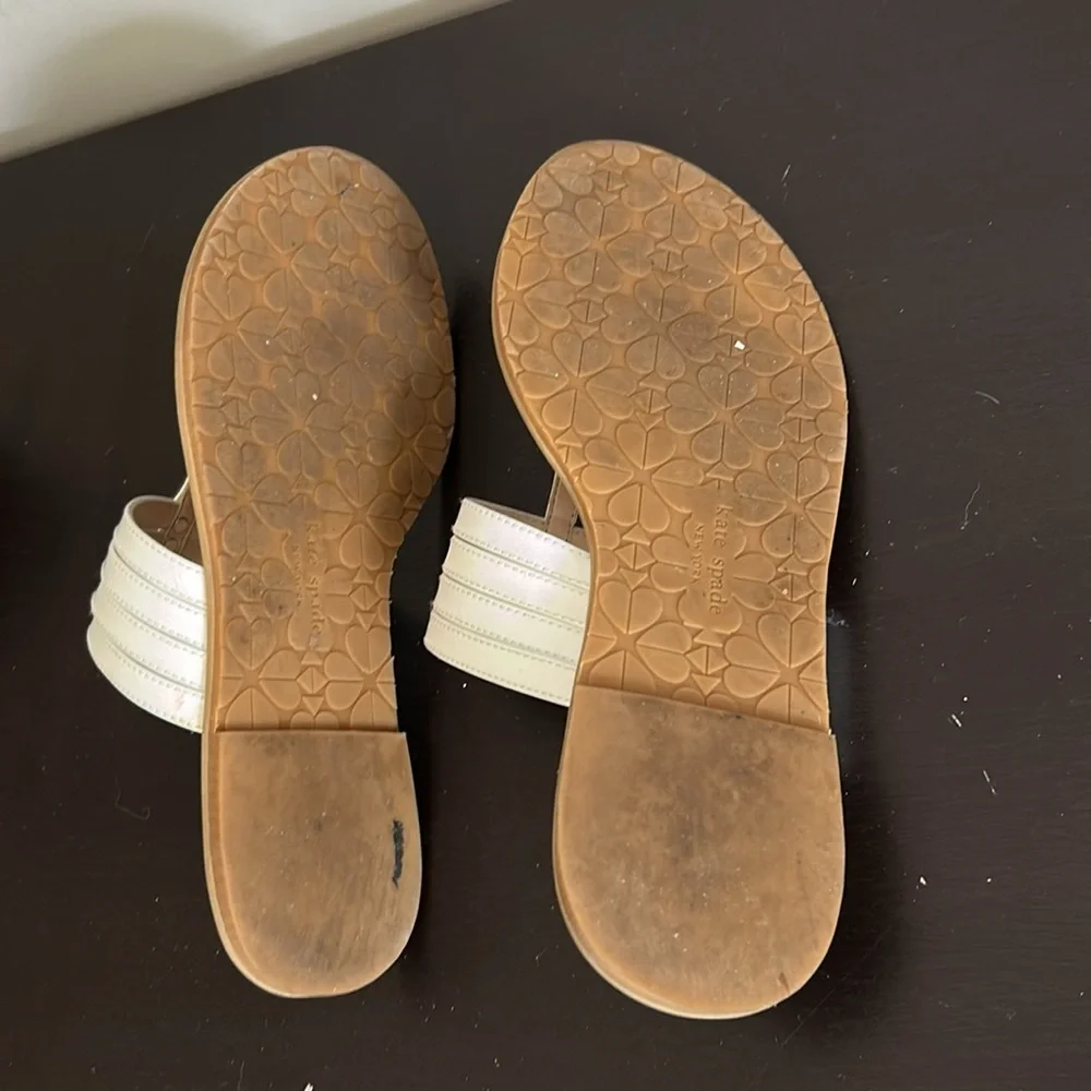 Kate Spade Carol Leather Thong Sandal White Slip On Sandal Womens Size 7